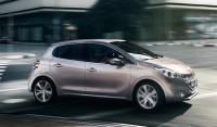 Все подробности с фото о новом Peugeot 208. Все подробности с фото о новом Peugeot 208.