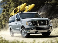 Nissan представил новый 12-местный Nissan представил новый 12-местный