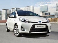 �������� ���������� ����� ���������� ������� Toyota Yaris (����)