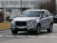 Компания BMW начала тесты нового поколения кроссовера X5 (фото) Компания BMW начала тесты нового поколения кроссовера X5 (фото)