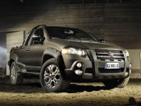 Fiat возобновит поставки компактного пикапа Strada (фото) Fiat возобновит поставки компактного пикапа Strada (фото)