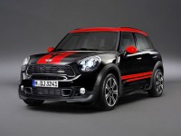 Кроссовер MINI Countryman получил заряженную версию (фото) Кроссовер MINI Countryman получил заряженную версию (фото)