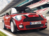 MINI доработала мотор всех заряженных моделей MINI доработала мотор всех заряженных моделей