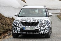 Фотошпионы опубликовали снимки обновленного Skoda Yeti Фотошпионы опубликовали снимки обновленного Skoda Yeti