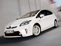 В тройку лидеров мировых автопродаж впервые попал гибрид В тройку лидеров мировых автопродаж впервые попал гибрид