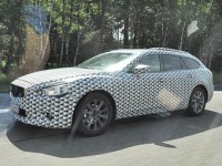 Mazda вывела на дороги новую шестерку (фото) Mazda вывела на дороги новую шестерку (фото)