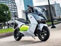 Компания BMW приблизила к серии свой первый электроскутер (фото) Компания BMW приблизила к серии свой первый электроскутер (фото)