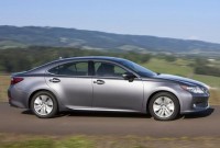 ����������� Lexus ES ��� �������� � ������� �� �������