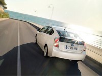 Новый гибрид Toyota Prius обзаведется полным приводом Новый гибрид Toyota Prius обзаведется полным приводом