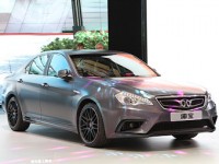 Китайцы построили заряженный седан на базе старого Saab 9-5 Китайцы построили заряженный седан на базе старого Saab 9-5