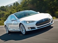 Tesla ��������� ������ ������� ������������ �� ������� ������