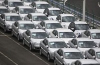 Введение утилизационного сбора обрушило продажи новых легковых авто в сентябре в два раза Введение утилизационного сбора обрушило продажи новых легковых авто в сентябре в два раза