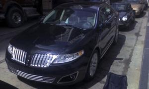 Lincoln MKS 