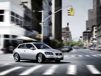 Volvo      C30
