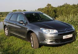 - Citroen C5. ()