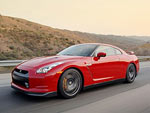  Porsche    Nissan GT-R   
