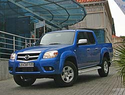  Mazda BT-50:    
