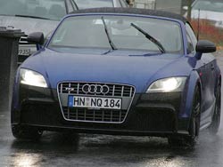      Audi TT RS
