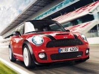  John Cooper Works    MINI

