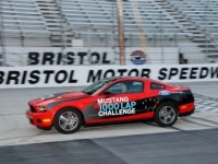 Ford Mustang  1250   