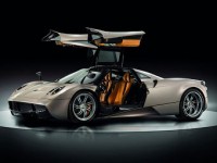      Pagani Huayra