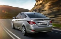      2011  - Hyundai Solaris  Renault Logan