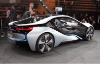 BMW   ,        i.