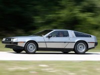 DeLorean      ()