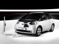 Toyota     iQ ()