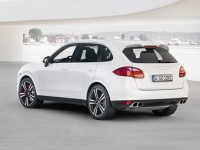  Porsche      Cayenne