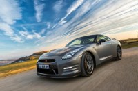  Nissan GT-R:   